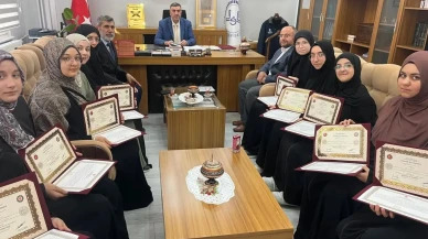 Hafızlık Belgeleri Dualarla Takdim Edildi
