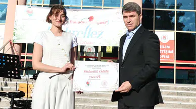 Amasya Valisi Bakan Gençlerle Baharı Kutladı