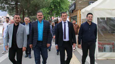 Amasya Çarşısında Bayram Yoğunluğu! Vekil Haluk İpek Sahaya İndi