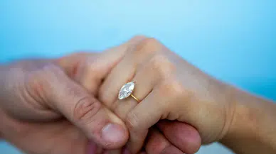 2026 Yazının Yüzük Modası Belli Oldu! Minimal Şıklık mı, Cesur Tasarımlar mı?