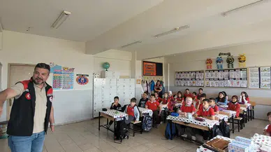 Amasya'da Miniklerden Süte Tam Not!