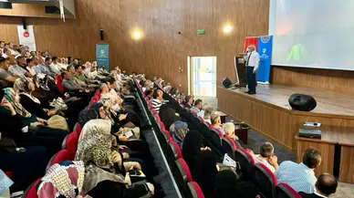 Amasya'da Aile ve Çocuk Eğitimi Konuşuldu