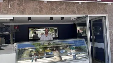 Merzifon'da Serinlemek İsteyen Dondurmaya Akın Ediyor!