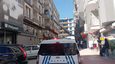 Merzifon'da Yaşlı Kadın İçin Zamanla Yarış! İtfaiye Balkondan Eve Girerek Kurtardı