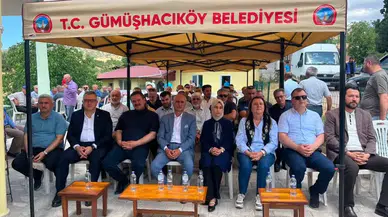 Gümüşhacıköy Ayvalı Kışlası Camii İbadete Açıldı