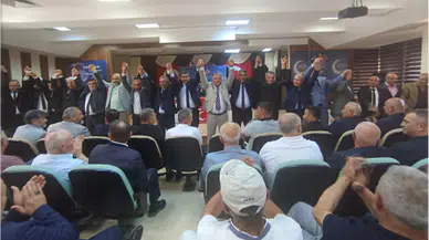 MHP Merzifon'da Yeni Dönem Başladı! Cüneyt Yamak İlçe Başkanı Seçildi