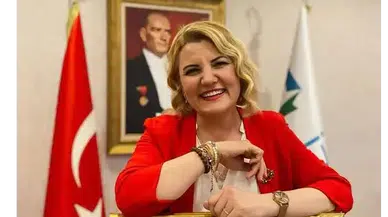 İzmit Belediye Başkanı Fatma Kaplan Hürriyet Gözaltında!