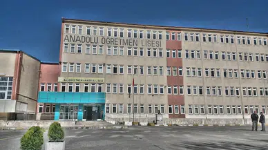 Çorum'da Lisede Taciz İddiası!