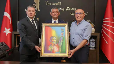 Amasya'dan Özgür Özel'e Anlamlı Ziyaret