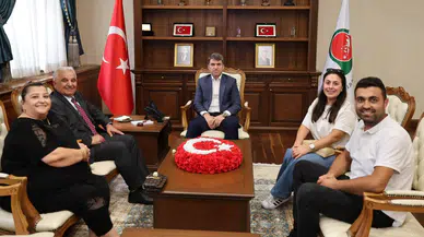 Amasya Valiliğinde İş ve Spor Zirvesi