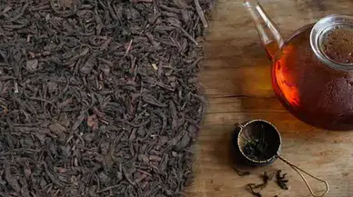 Rüyada Çay Falı Bakmak Ne Anlama Gelir? Bu Rüya Önemli Bir Kararın Habercisi Olabilir!