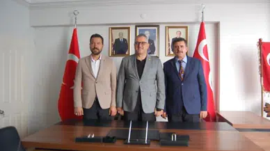 AK Parti Heyeti’nden MHP Merzifon Teşkilatına Ziyaret
