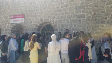 Amasyalı Gençlerden Hakkâri Çıkarması!