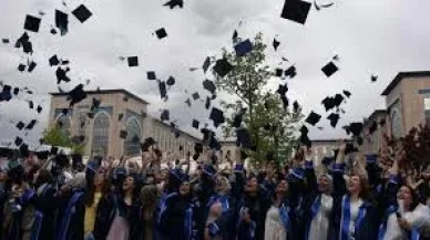 Üniversitelerde Eğitim 3 Yıla Düşüyor mu?