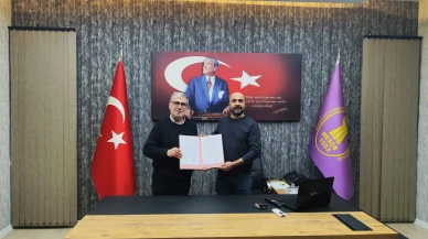 Şenol Aykut Mazbatasını Aldı
