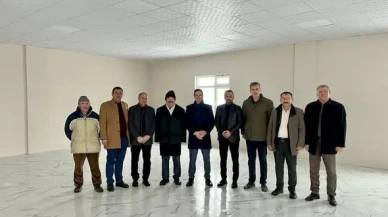 Suluova Kaymakamı Şafak Gürçam, Bayırlı Köyü Köy Konağını İnceledi