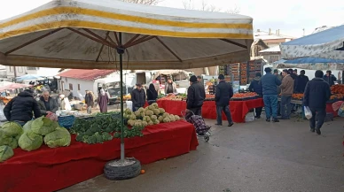 Merzifon’da Soğuk Hava Pazarı Vurdu: Tezgahlar Seyrek, Hamsi Fiyatı Yükseldi