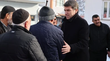 Vali Bakan Köy Halkını Dinledi