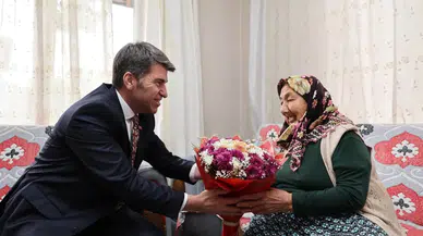 Amasya'lı 88 Yaşındaki Fatma Teyzeye Vali Sürprizi