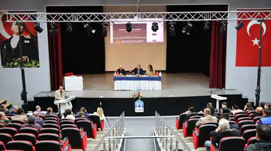 Merzifon Meclisi’nde Soru-Cevap: Başkan Kargı’dan Maaş, Personel, Asfalt ve Su Açıklaması