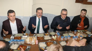 Vekiller Boraboy Köyü’nde İftar Sofrasında Buluştu