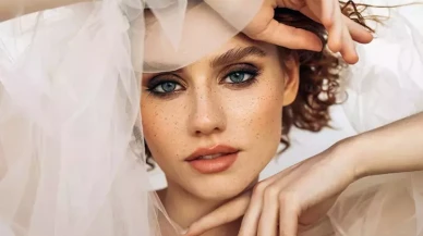 2026 Nişan Makyajı Trendleri: Doğallık, Işıltı ve Zarafet Ön Planda