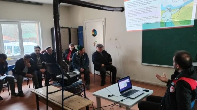 Amasya’da Üreticilere B-Reçete Eğitimi