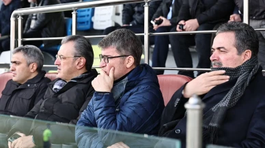 Vali Bakan ve Vekiller Tribünde