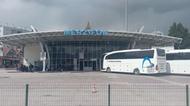 Bayram Bitti, Otogarda Hareketlilik Sürüyor: Merzifon’da Öğrenci Yoğunluğu Dikkat Çekti