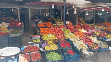 Merzifon Pazarı Bayram Sonrası Canlandı: Tezgah Az, Fiyatlar Sabit Kaldı