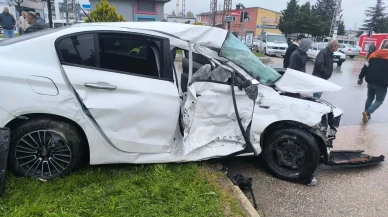 Merzifon’da Otobüs İle Otomobil Çarpıştı: 1 Yaralı!