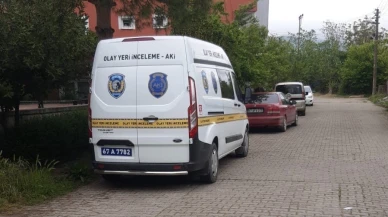 55 yaşındaki adam evinin balkonunda ölü bulundu