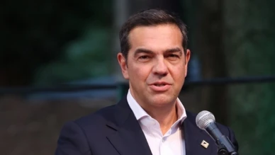 Yunanistan'da ana muhalefet lideri Çipras parti liderliğini bırakacağını açıkladı