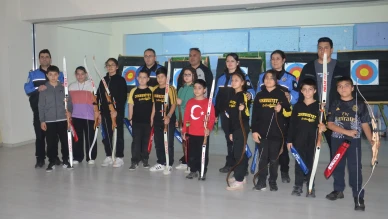 Amasya Emniyeti’nden Dezavantajlı Çocuklara Okçuluk Eğitimi Desteği