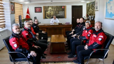 AFAD Tarafından Akredite Edilen Amasya İHH Ekibinden Kaymakam Karaaslan’a Ziyaret
