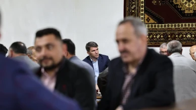 Amasya Valisi Önder Bakan, Ziyaret Belediyesi Kültür Merkezi’nde Vatandaşlarla Buluştu