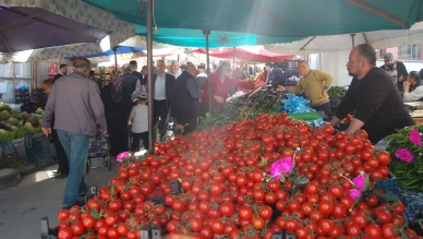 Tezgahlar şenlendi fiyatlar aynı kaldı
