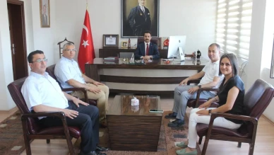 Kaymakam Demirgül’den Eğitim Camiasına Veda ve Karşılama