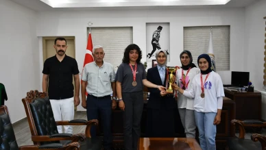GÜMÜŞYAY Geleneksel Türk Okçuluğu Takımı Türkiye Üçüncüsü Oldu