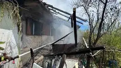 Korkutan Yangın! Ev Kullanılamaz Hale Geldi