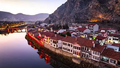 Amasya’nın Nüfusu Neden Azalıyor? Son Veriler Dikkat Çekti!