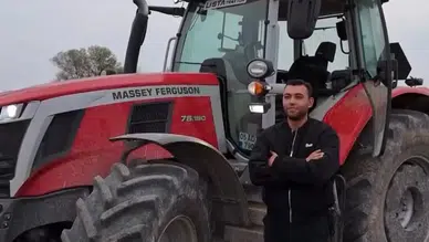 Merzifon'lu Genç Çiftçi 60 Dönümlük Tarlaya "Cumhuriyet" Yazdı!