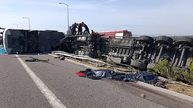 Manisa’da Feci Kaza! Yolcu Otobüsü ile TIR Çarpıştı: 11 Ölü, Çok Sayıda Yaralı
