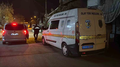 Bıçaklı Kavga: 38 Yaşındaki Adam Ağır Yaralandı