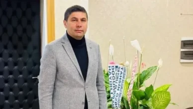 Belediye başkanının sekreterine satırla saldırı: 1 yaralı