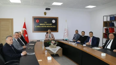 Amasya’da Eğitim Zirvesi: Katipoğlu Sahada Vites Yükseltti