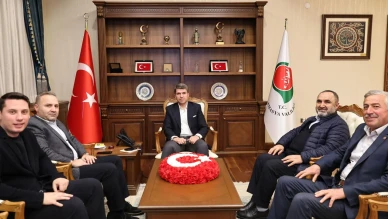 Vali Bakan Misafirlerini Ağırladı