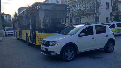 Çorum'da Kaza: Halk Otobüsü ile Araç Çarpıştı