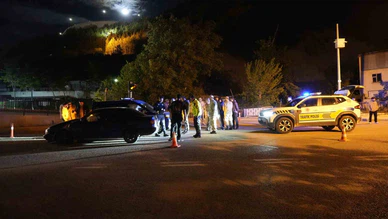 Alkollü Sürücü Jandarma Aracına Çarptı