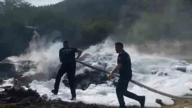 Anız Yangını: Traktör ve Patoz Alevlere Teslim Oldu